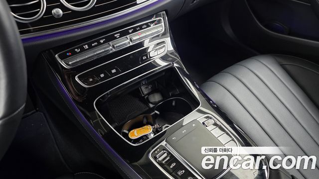 Mercedes-Benz E-Class E450 4MATIC Exclusive