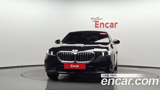 BMW 5-Series 520i
