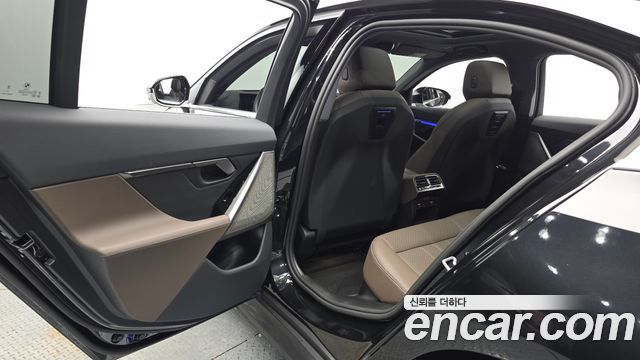 BMW 5-Series 520i