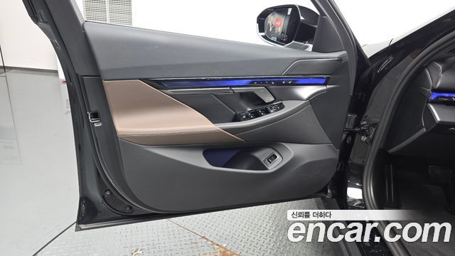 BMW 5-Series 520i