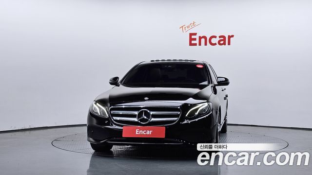 Mercedes-Benz E-Class E300 Avantgarde