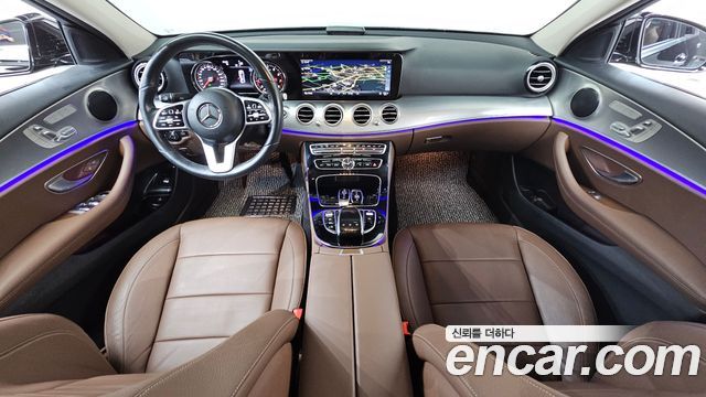 Mercedes-Benz E-Class E300 Avantgarde