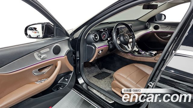 Mercedes-Benz E-Class E300 Avantgarde