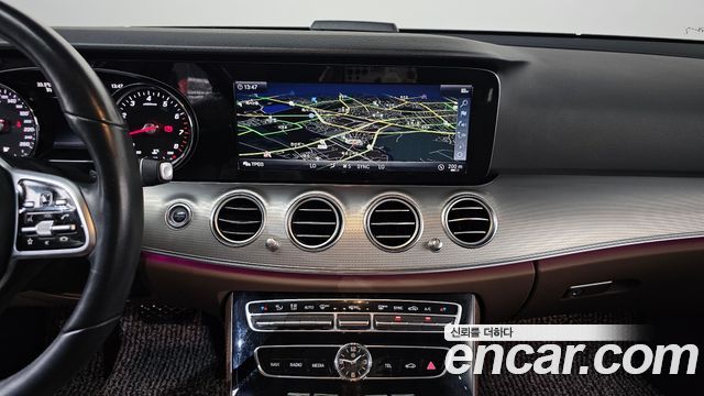 Mercedes-Benz E-Class E300 Avantgarde