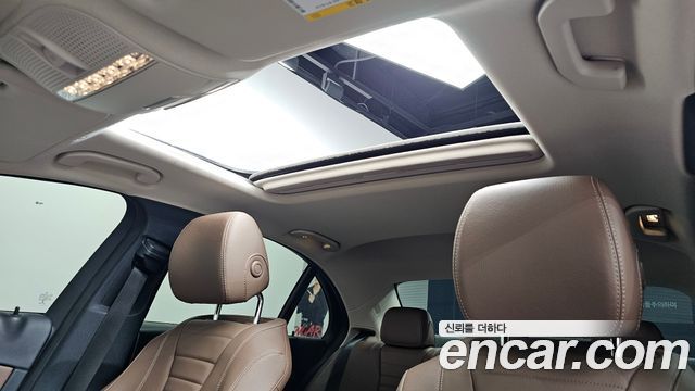 Mercedes-Benz E-Class E300 Avantgarde