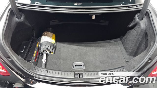 Mercedes-Benz E-Class E300 Avantgarde