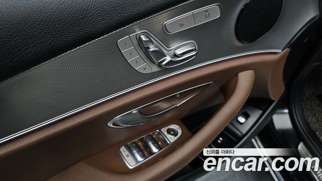 Mercedes-Benz E-Class E300 Avantgarde