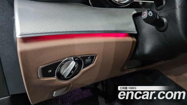Mercedes-Benz E-Class E300 Avantgarde