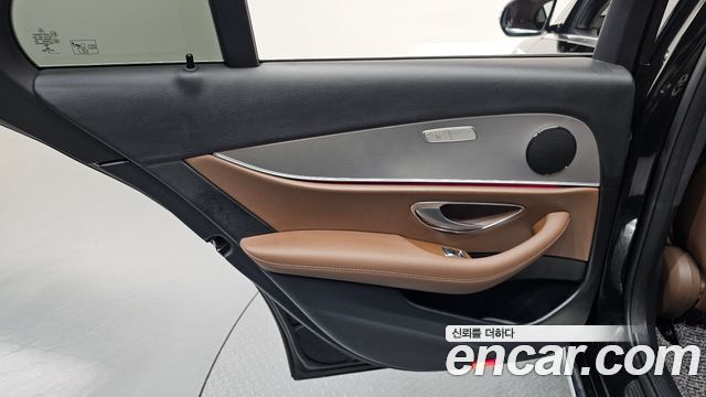 Mercedes-Benz E-Class E300 Avantgarde