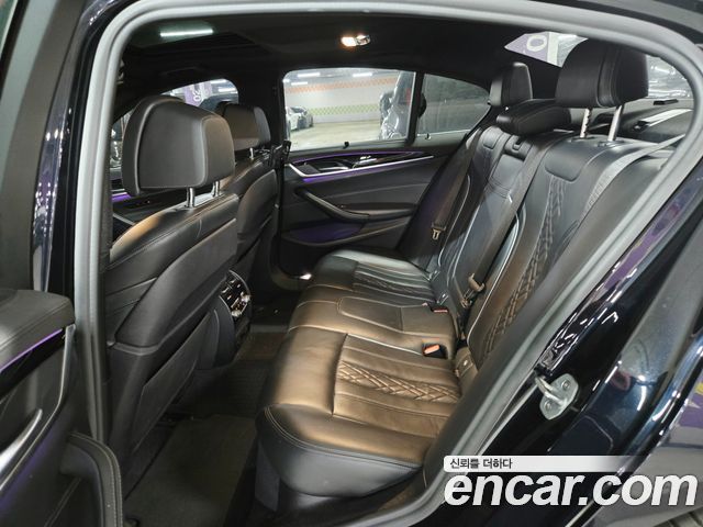 BMW 5-Series 530i M Sport Package Plus
