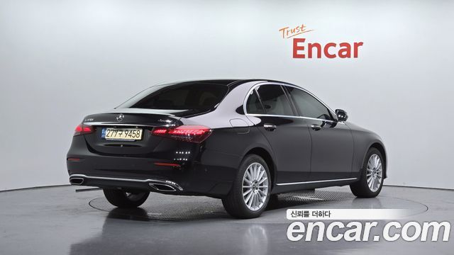 Mercedes-Benz E-Class E220d 4MATIC Exclusive
