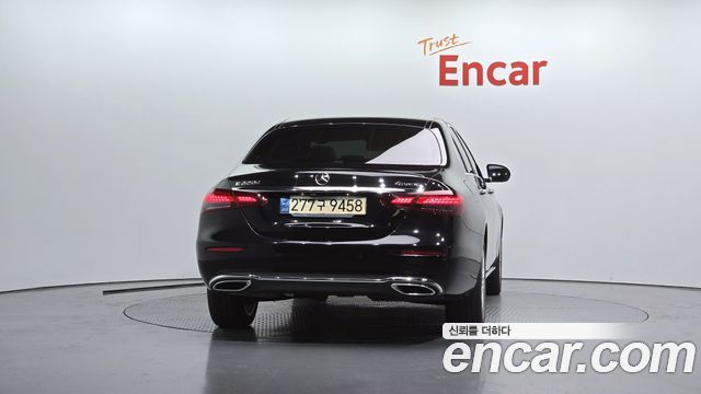 Mercedes-Benz E-Class E220d 4MATIC Exclusive