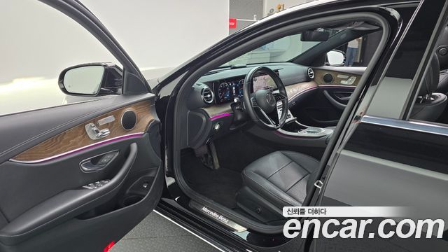 Mercedes-Benz E-Class E220d 4MATIC Exclusive