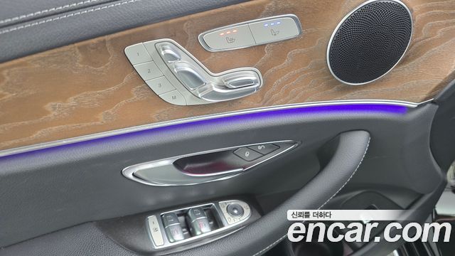 Mercedes-Benz E-Class E220d 4MATIC Exclusive