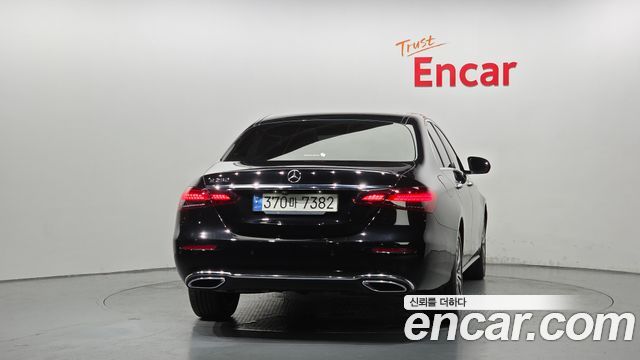 Mercedes-Benz E-Class E250 Avantgarde