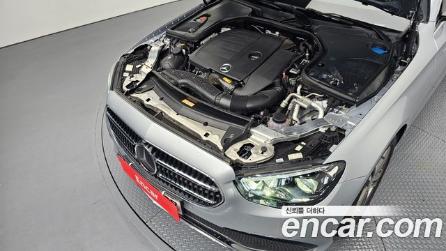Mercedes-Benz E-Class E350 4MATIC Avantgarde