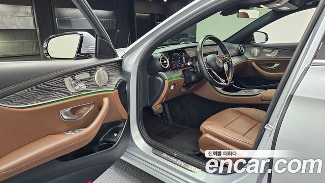 Mercedes-Benz E-Class E350 4MATIC Avantgarde
