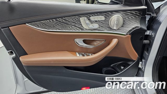 Mercedes-Benz E-Class E350 4MATIC Avantgarde