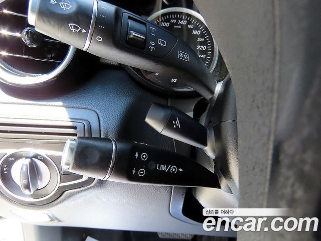 Mercedes-Benz GLC-Class GLC220 d 4MATIC
