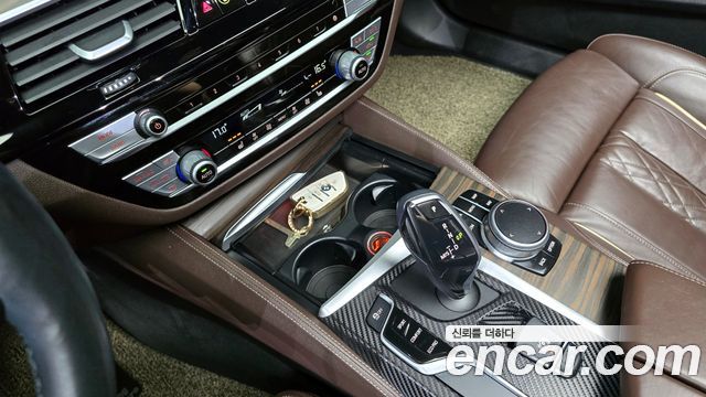BMW 5-Series 520i M Sport