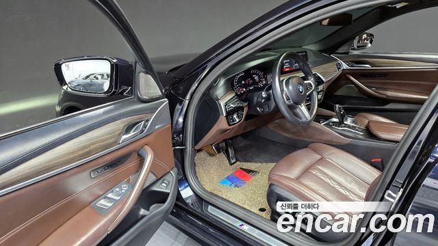 BMW 5-Series 520i M Sport