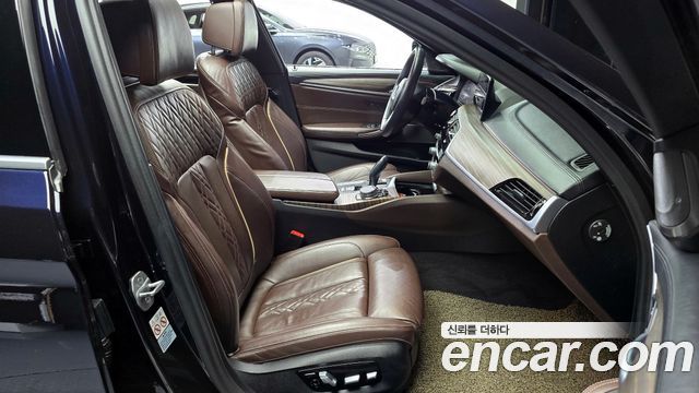 BMW 5-Series 520i M Sport