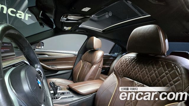 BMW 5-Series 520i M Sport