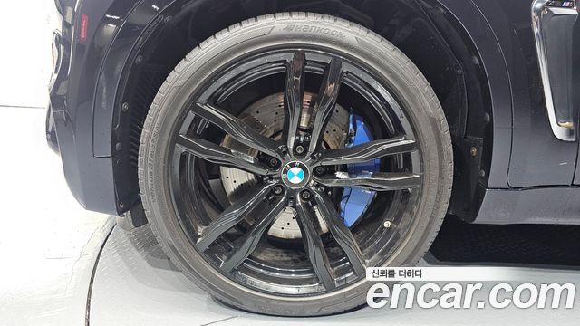 BMW X6M 4.4