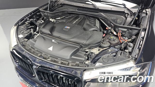 BMW X6M 4.4