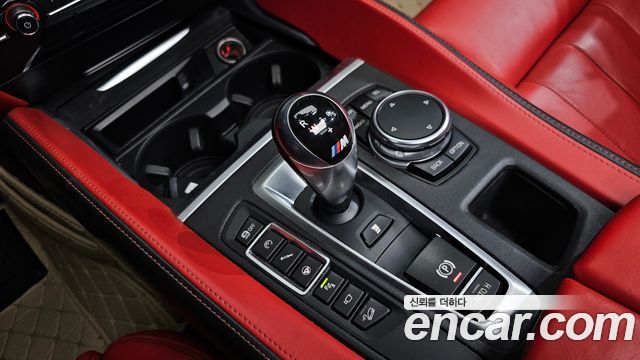 BMW X6M 4.4