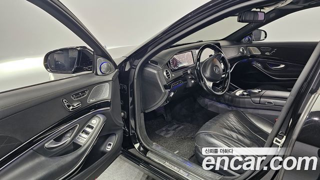 Mercedes-Benz S-Class Maybach S500 4MATIC