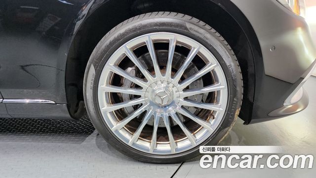 Mercedes-Benz S-Class Maybach S650