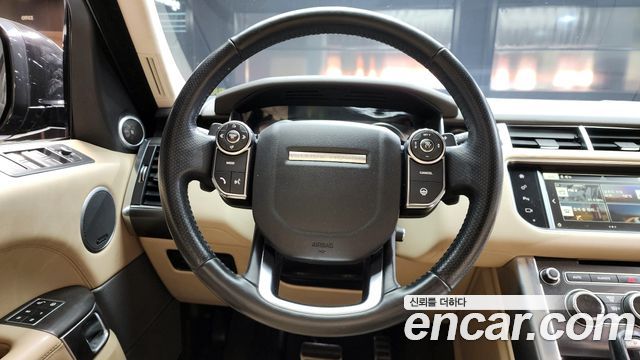 Land Rover Range Rover Sport 3.0 SDV6 HSE Dynamic