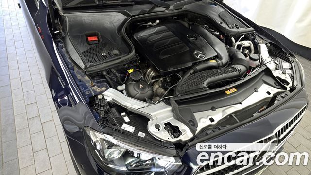 Mercedes-Benz E-Class E350 4MATIC Avantgarde