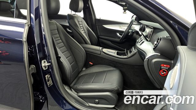 Mercedes-Benz E-Class E350 4MATIC Avantgarde