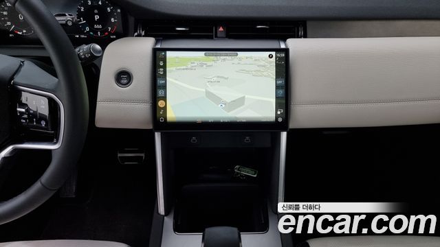 Land Rover Discovery Sport P250 Dynamic SE