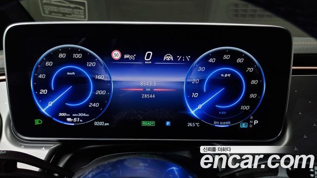 Mercedes-Benz EQE EQE350+