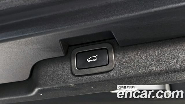 Land Rover Discovery 3.0 SD6 HSE Luxury