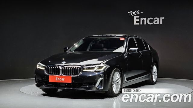 BMW 5-Series 530i Luxury