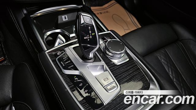 BMW 7-Series 740d xDrive M Sport