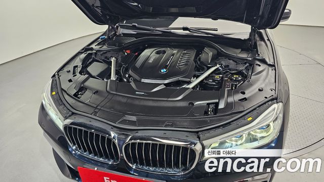 BMW 7-Series 740Li xDrive M Sport Package