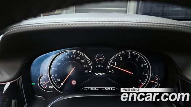 BMW 7-Series 740Li xDrive M Sport Package