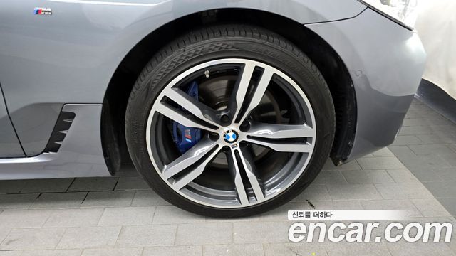 BMW Gran Turismo 640i xDrive M Sport