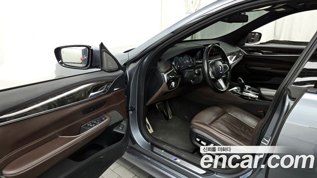 BMW Gran Turismo 640i xDrive M Sport