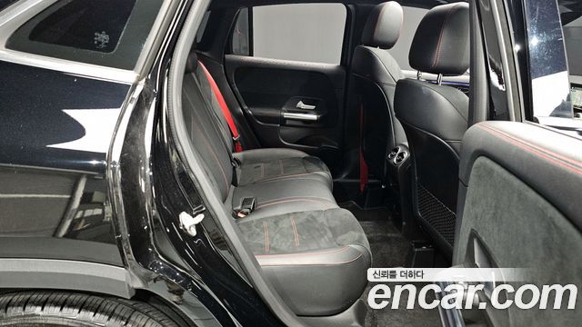 Mercedes-Benz GLA-Class GLA45 AMG 4MATIC+