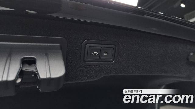Audi A8 50 TDI Quattro Premium
