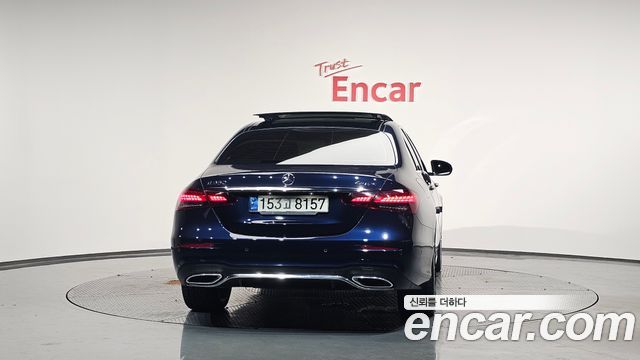 Mercedes-Benz E-Class E350 4MATIC AMG Line