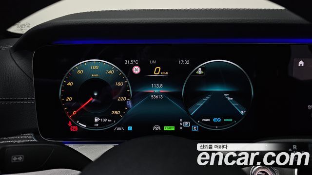 Mercedes-Benz E-Class E350 4MATIC AMG Line