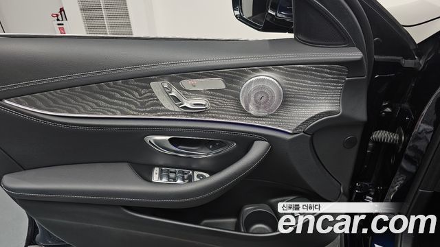 Mercedes-Benz E-Class E350 4MATIC AMG Line
