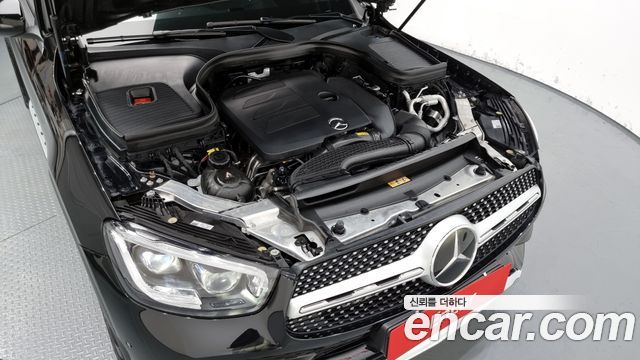 Mercedes-Benz GLC-Class GCL300 4MATIC Coupe